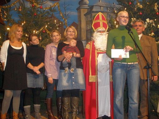 2010 12 05 spendenaktion uebergabe